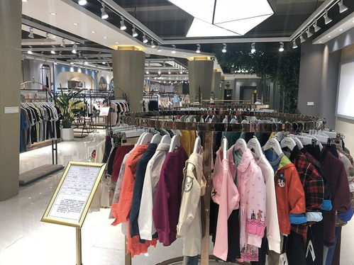 創(chuàng)新之道 世紀(jì)童話服飾如何玩轉(zhuǎn)童裝庫(kù)存尾貨零售模式